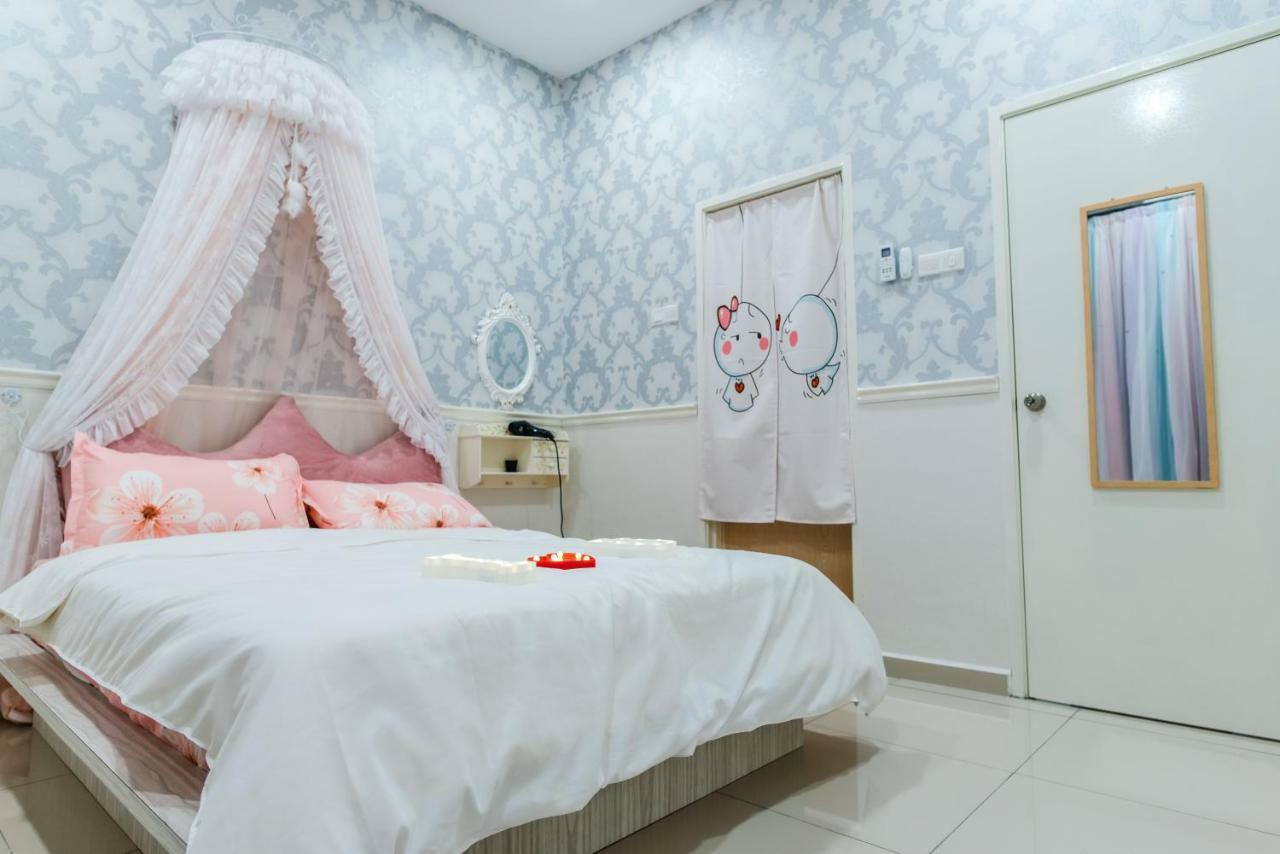 Ruby Homestay Melaka Eksteriør bilde